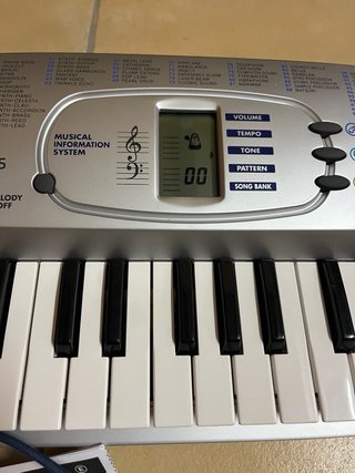 Teclado Casio SA-75