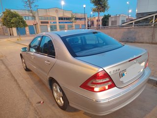 Mercedes-Benz Clase C 2001
