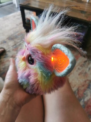 Furby Arcoíris Casi Nuevo