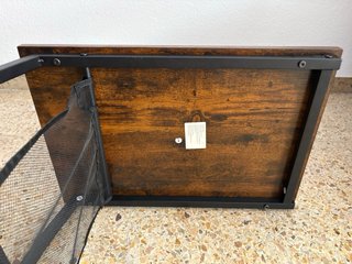 Mesa auxiliar madera y metal