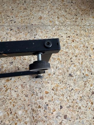Mesa auxiliar madera y metal