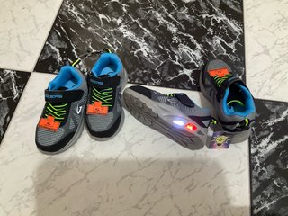Deportivas niño/a T23 con luces (2 pares)