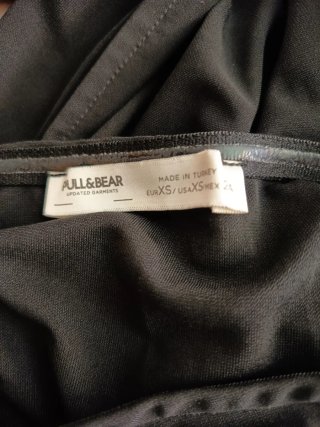Lote: Falda midi + Vestido palabra de honor