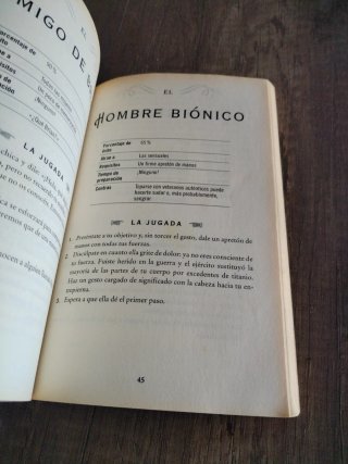 El manual de juego ponte traje, llévate a las c...