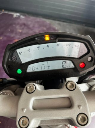 Ducati Monster 796