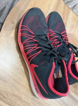 Zapatillas Nike Dual Fusion Negras y Rojas