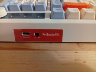 Teclado Inalámbrico luminoso por bluetooth
