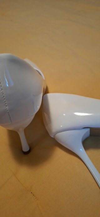 Décolleté beige tacco alto