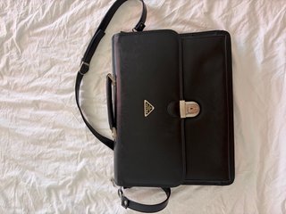 Maletín Prada Negro Piel