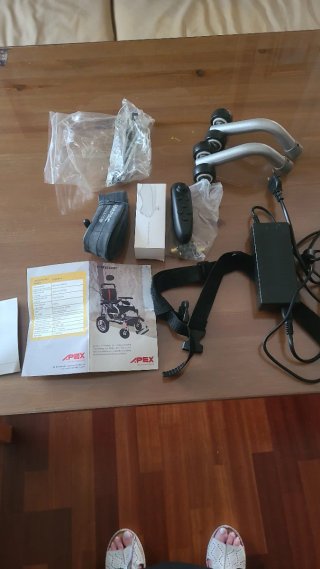 Silla de ruedas eléctrica Airwheel H3T Nunca usada