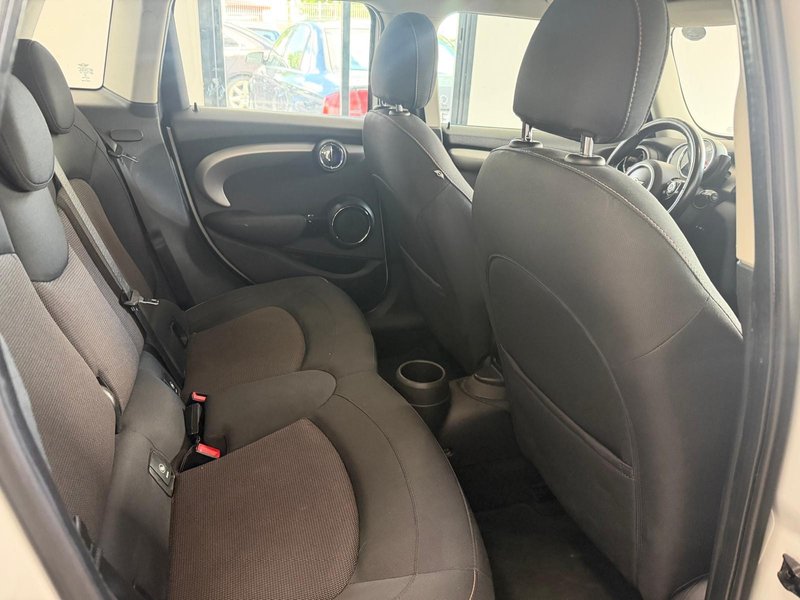 MINI Cooper D 2016, foto 10