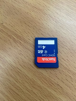 Nintendo DS Mind Quiz + Tarjeta SD 4GB