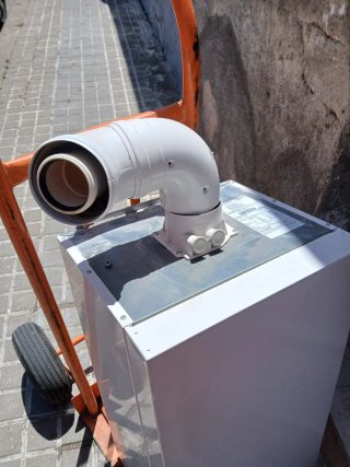 Caldaia a condensazione Viessmann Vitodens 100