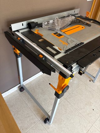 Mesa de sierra Triton con todos los accesorios!