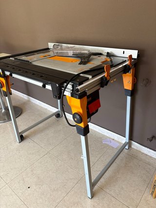 Mesa de sierra Triton con todos los accesorios!