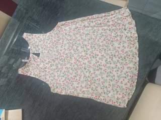 Camiseta tirantes floral