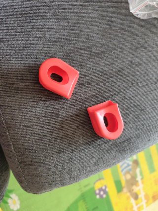 Protecciones para bielas de bicicleta rojas