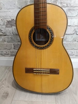 Guitarra Clásica Roca