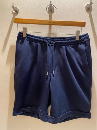 Pantalón corto azul Zara