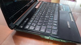 Portatile Asus UL30A per pezzi o riparazione