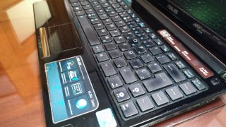 Portatile Asus UL30A per pezzi o riparazione