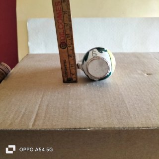 W e V 41 . Spiritosa anforetta souvenir dec a mano