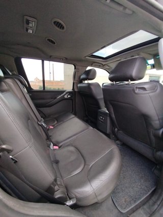 Nissan Pathfinder 2006