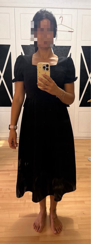 Vestido negro con encaje