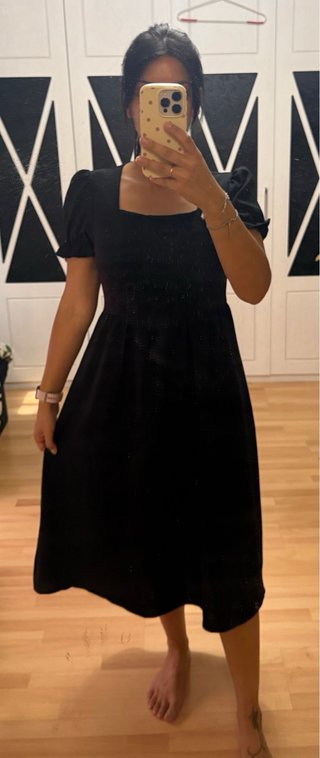 Vestido negro con encaje