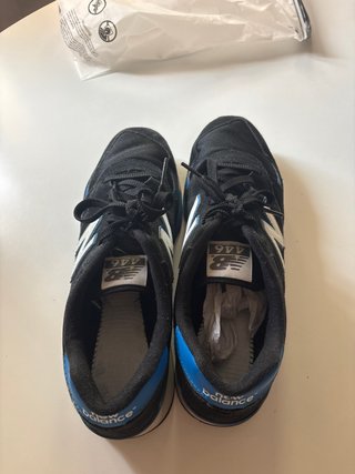 Zapatillas New Balance Negras y Azules