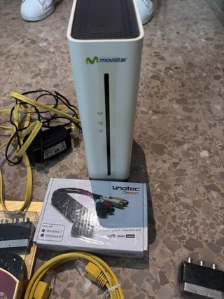 Lote Cables y Accesorios Electrónicos