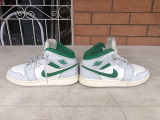 Jordan 1 Mid Green White