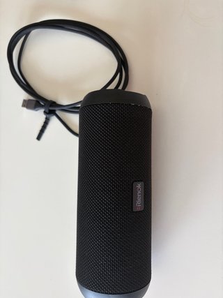 Altavoz Bluetooth 5.3  Rienok Negro Portátil.