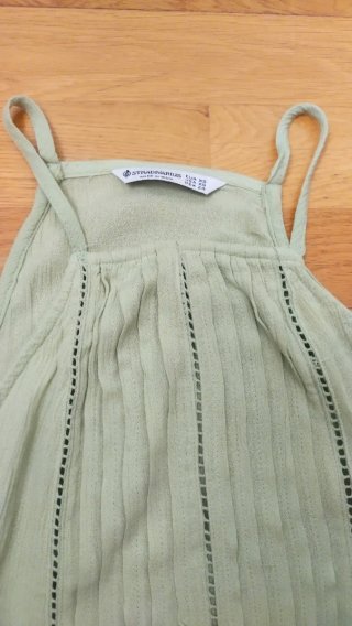 Blusa tirantes Stradivarius verde Talla XS