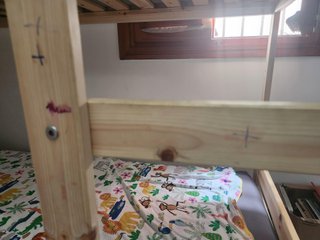 Litera madera IKEA infantil