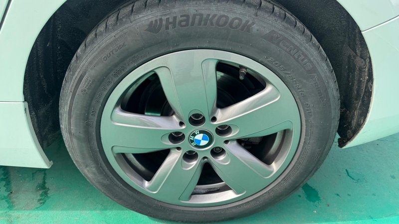 BMW Serie 1 118d (F40) 2020, foto 17