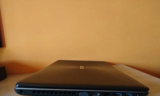 Portatile ASUS da 15,6 pollici