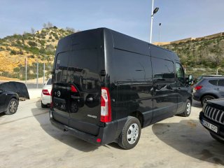 Nissan NV400 2018