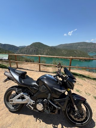 Suzuki B-King 1300 2007