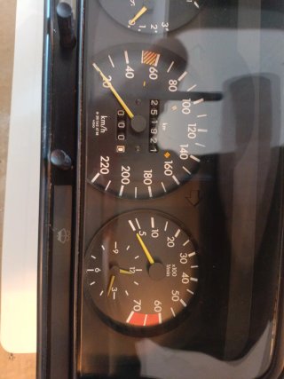 Cuadro de relojes Mercedes 190E