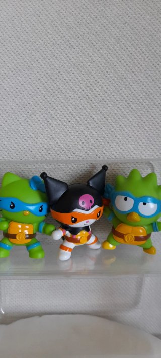 Hello Kitty x TMNT Ninja Turtles McDonald's 2025