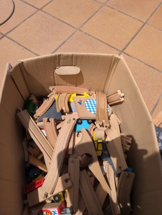 Tren de madera Brio, Ikea y más