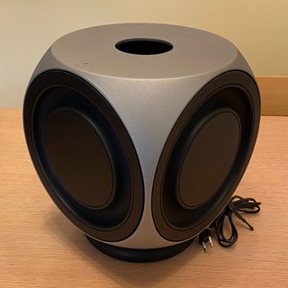 Bang & Olufsen Beolab 6000 y Beolab 2