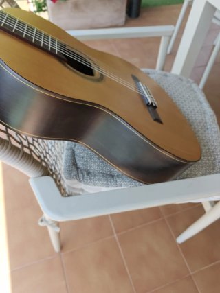 Guitarra española admira mod irene con funda