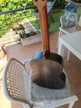 Guitarra española admira mod irene con funda
