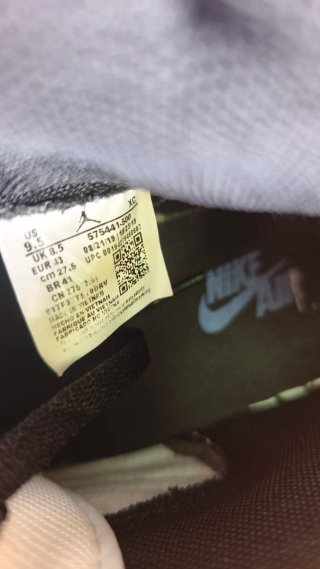 Nike Air Jordan 1 Morado Blanco