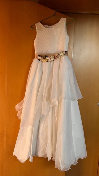 Vestido de comunión con cancan
