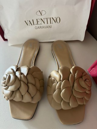 Sandalias Valentino Garavani Beige Flor