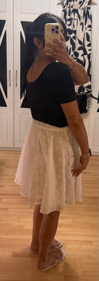 Vestido corto blanco y negro