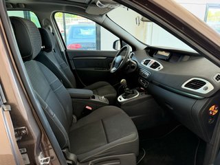 Renault Grand Scénic Dynamique 1.9dCi 130cv 7 plazas